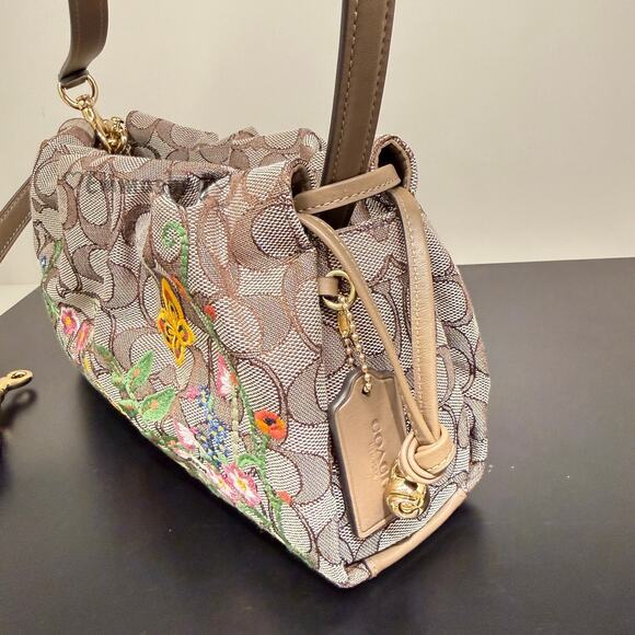 Coach Faye Shoulder Bag In Signature Jacquard With Floral Embroidery CDZ02 - Picture 3 of 8